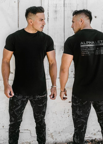 Черная оригинальная мужская футболка Alpha