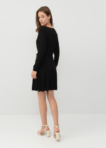 Черное кэжуал платье H&M