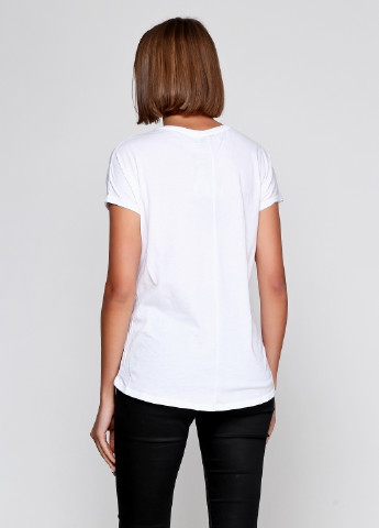 Белая летняя футболка Even & Odd