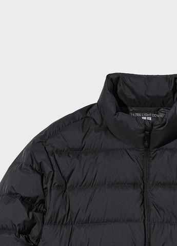 Черная демисезонная куртка Uniqlo
