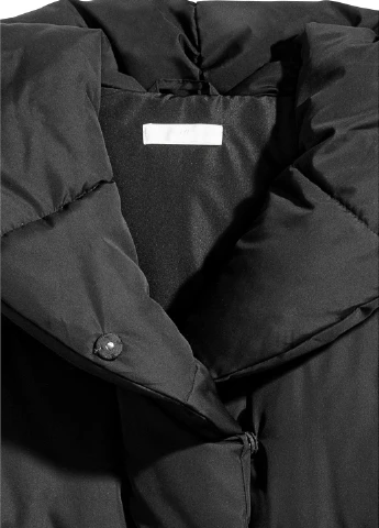 Черная демисезонная куртка H&M