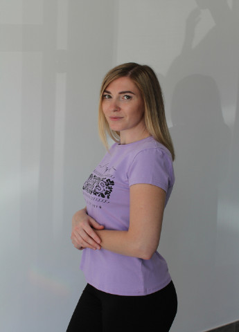 Лавандовая летняя футболка женская с принтом N.EL.