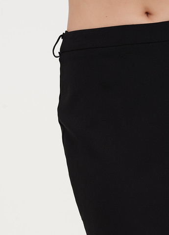 Черная кэжуал однотонная юбка Vicolo