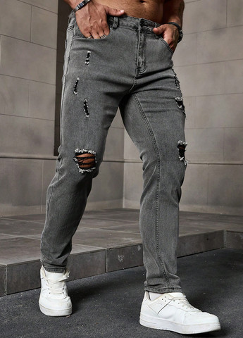 Серые демисезонные зауженные джинсы SHEIN