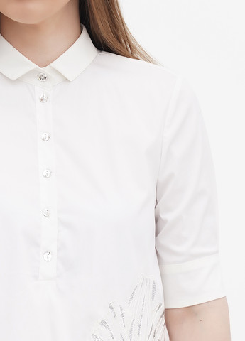 Белая кэжуал рубашка однотонная VDP