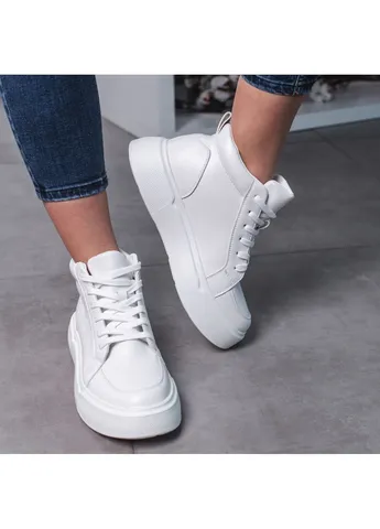 Кросівки жіночі Jade 3526 40 25 см Білий Fashion білі демісезони (253195384)