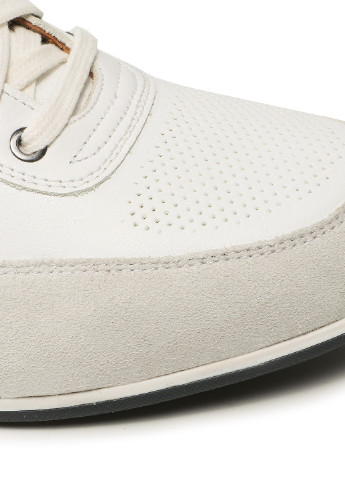 Белые осенние снікерcи mi08-jim-22 Gino Rossi