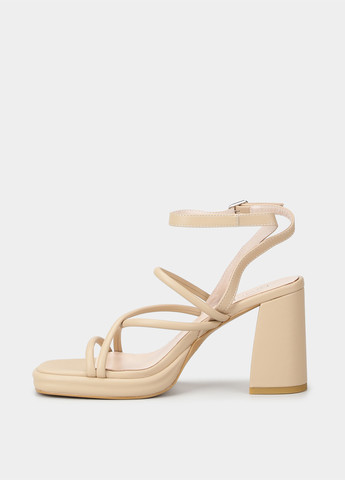 Бежевые босоножки Braska с ремешком плетение