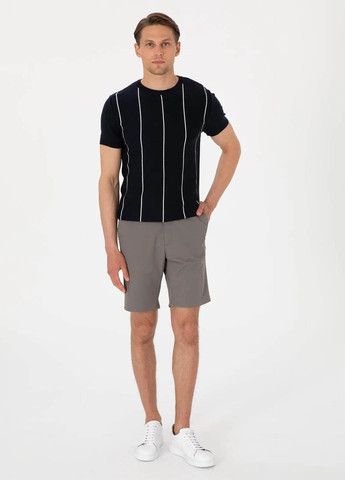 Темно-синяя футболка Pierre Cardin