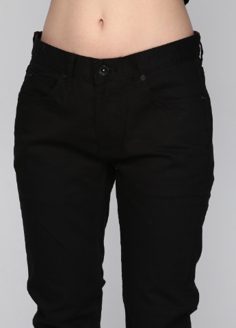 Черные демисезонные джинсы Element