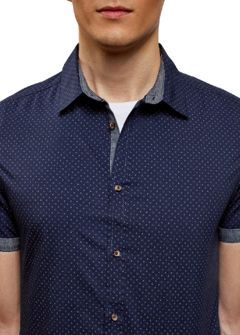 Темно-синяя кэжуал рубашка с геометрическим узором Oodji с коротким рукавом