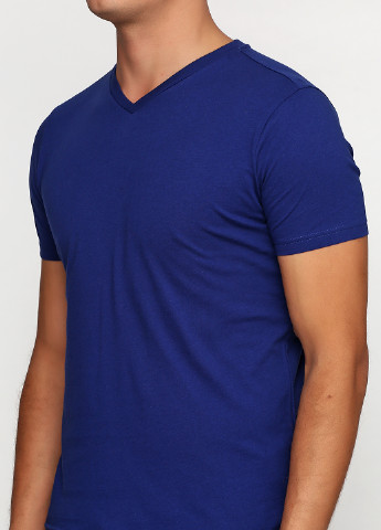 Темно-синяя футболка United Colors of Benetton