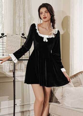 Чорна домашній сукня кльош SHEIN однотонна