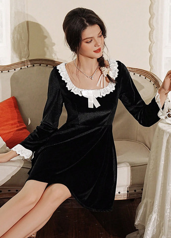 Чорна домашній сукня кльош SHEIN однотонна