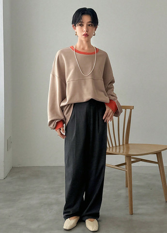 Бежевий світшот SHEIN однотонний без декору (340699850)