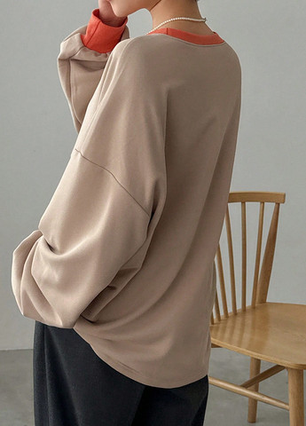 Бежевий світшот SHEIN однотонний без декору (340699850)