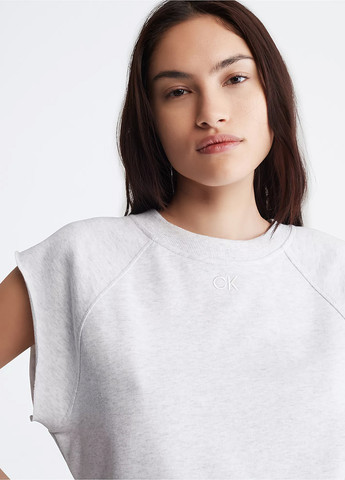 Сіра літня футболка Calvin Klein