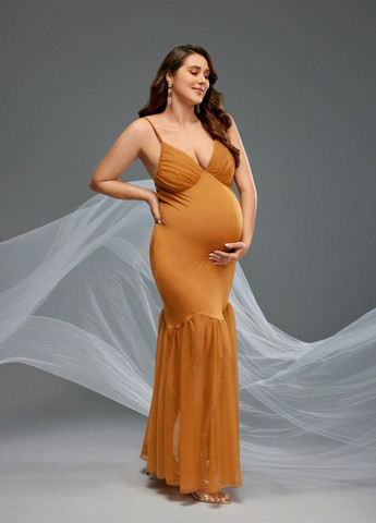 Светло-коричневое вечернее, праздничный платье для беременных с открытыми плечами SHEIN однотонное
