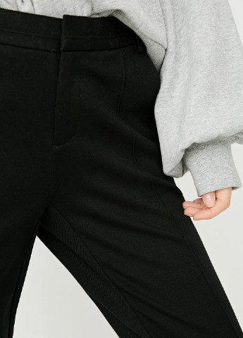 Черные кэжуал демисезонные зауженные, укороченные брюки Only