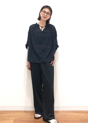 Чёрная блуза Uniqlo