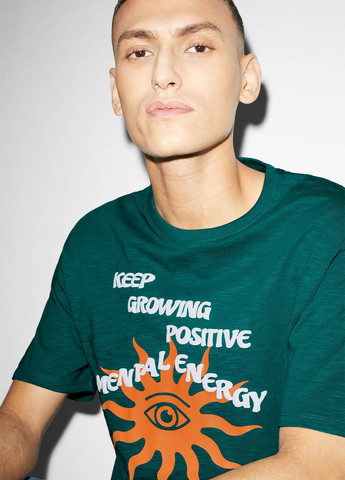 Темно-зеленая футболка C&A