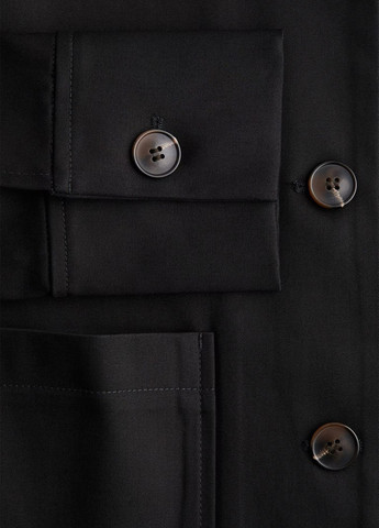 Черная демисезонная куртка куртка-пиджак H&M