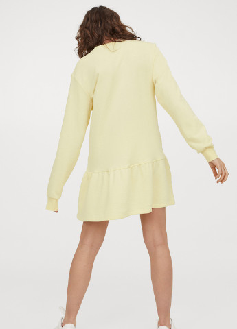 Светло-желтое кэжуал платье платье-худи, а-силуэт H&M однотонное