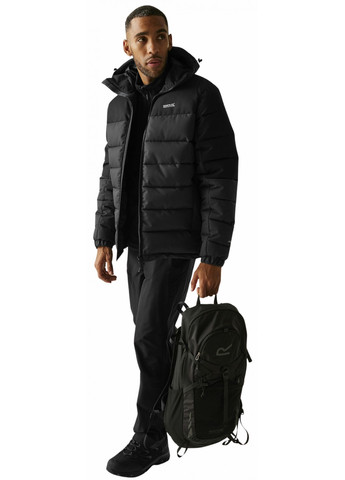 Чорна зимня куртка Regatta