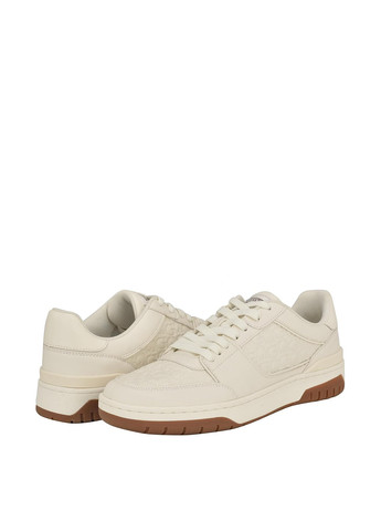 Молочні Осінні кросівки Guess