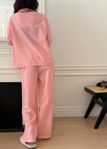 Рожева всесезон піжама (сорочка, штани) сорочка + брюки SHEIN