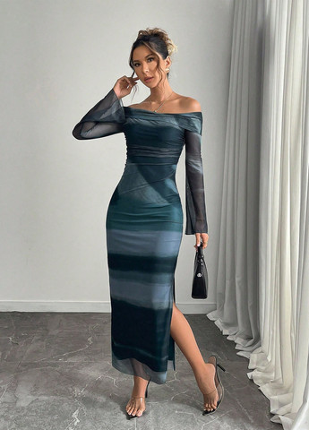 Зеленое кэжуал платье силуэтная SHEIN граффити