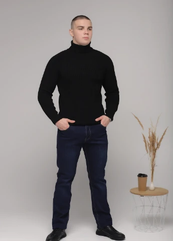 Чорний зимовий светр Figo