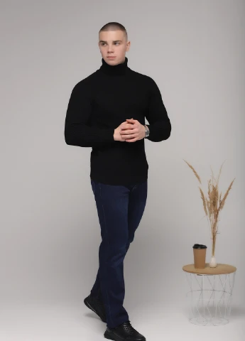 Чорний зимовий светр Figo