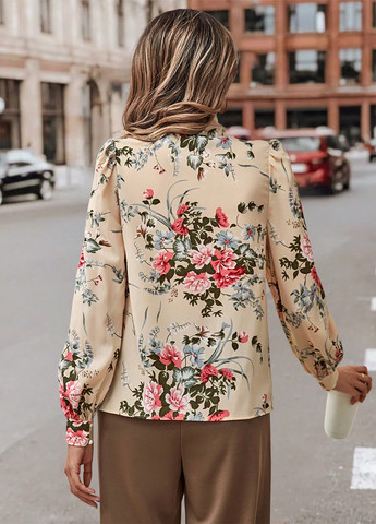 Светло-бежевая блуза SHEIN