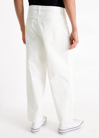 Молочные демисезонные укороченные, мешковатые джинсы C&A