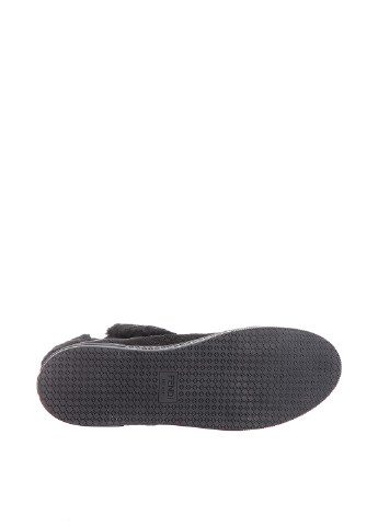 Черные осенние ботинки Fendi