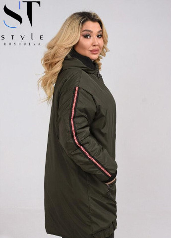 Оливковая (хаки) женская куртка цвет хаки размер 58/60 355649 New Trend