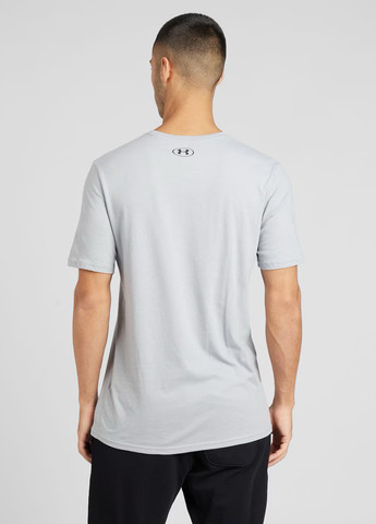 Серая футболка Under Armour