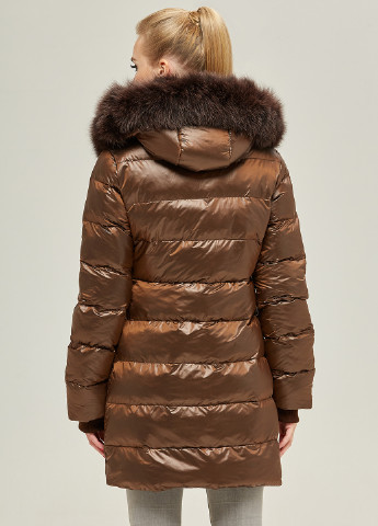 Коричневая зимняя куртка (мех песца) MN