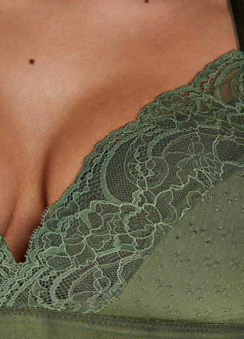 Зелений бюстгальтер Hunkemoller без кісточок поліамід