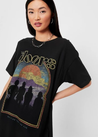 Черное кэжуал платье платье-футболка Nasty Gal с рисунком