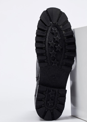 Черные осенние туфли DeFacto