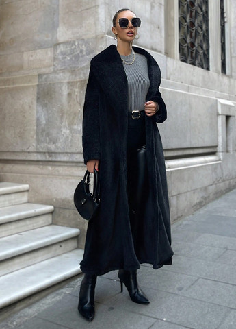 Чорне зимнє Пальто SHEIN