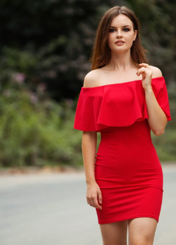 Червона коктейльна плаття, сукня з відкритими плечима Lipsy однотонна