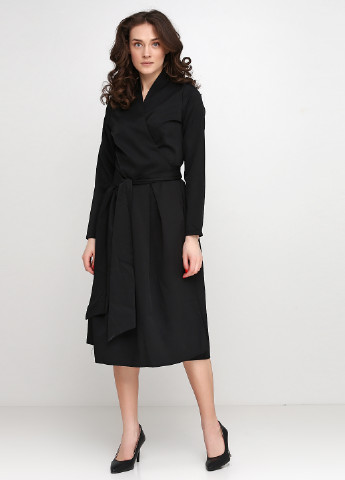 Черное кэжуал платье Le'Katrin family однотонное