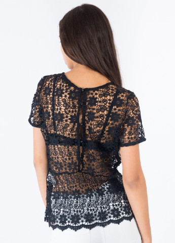 Чорна блуза з баскою Bebe Plus