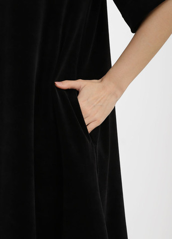 Черное кэжуал платье платье-футболка Promin однотонное