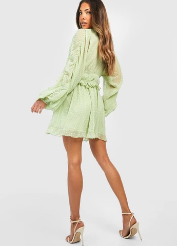 Салатовое кэжуал платье клеш Boohoo однотонное