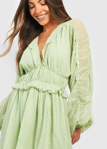 Салатовое кэжуал платье клеш Boohoo однотонное