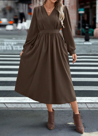 Коричневое кэжуал платье клеш SHEIN однотонное